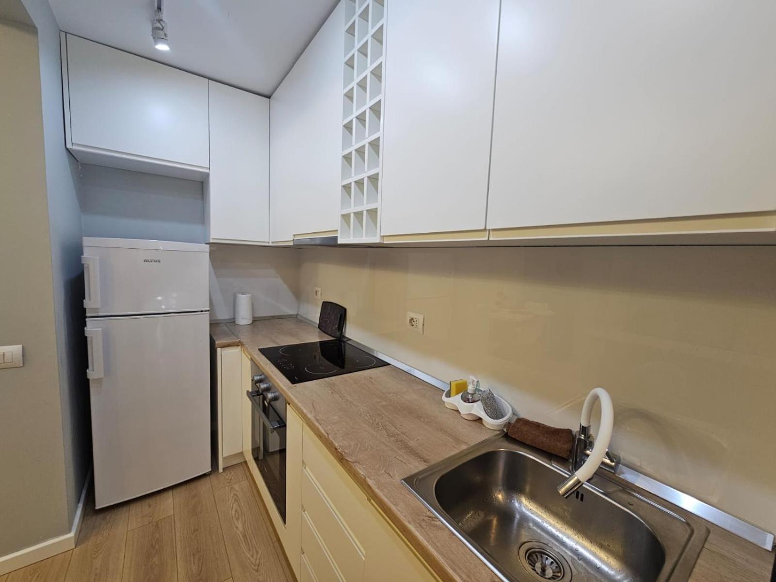 Valentino'S Nest Apartment Tiranë Luaran gambar