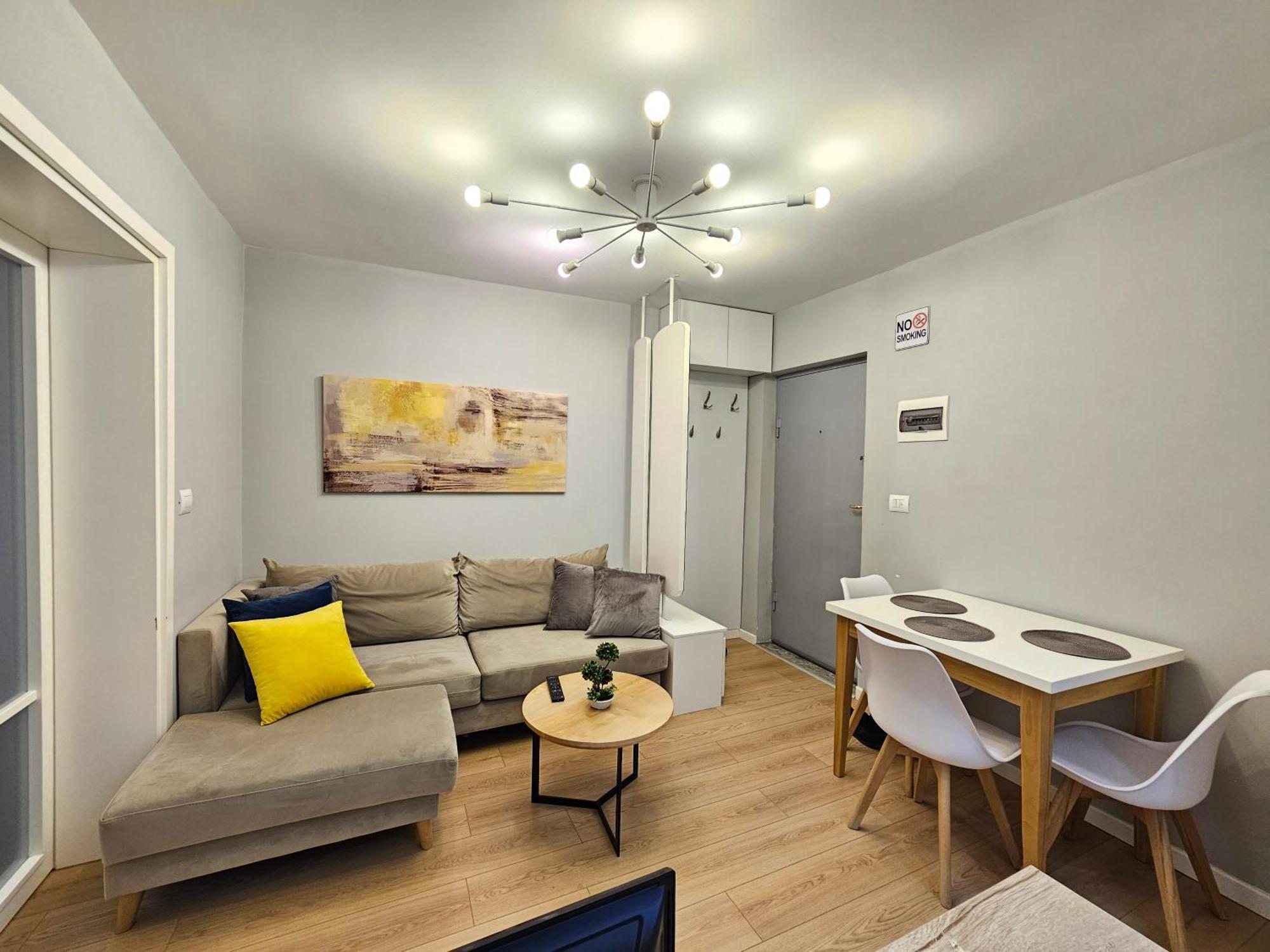 Valentino'S Nest Apartment Tiranë Luaran gambar